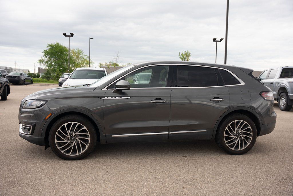 2019 Lincoln Nautilus Reserve photo 4