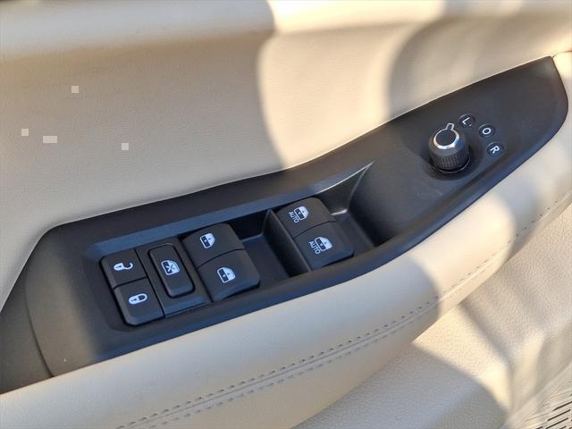2025 Jeep Grand Cherokee Limited photo 18
