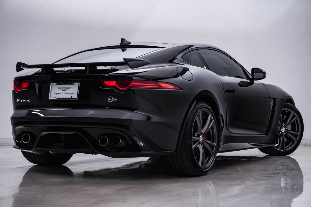 2017 Jaguar F-TYPE SVR photo 8