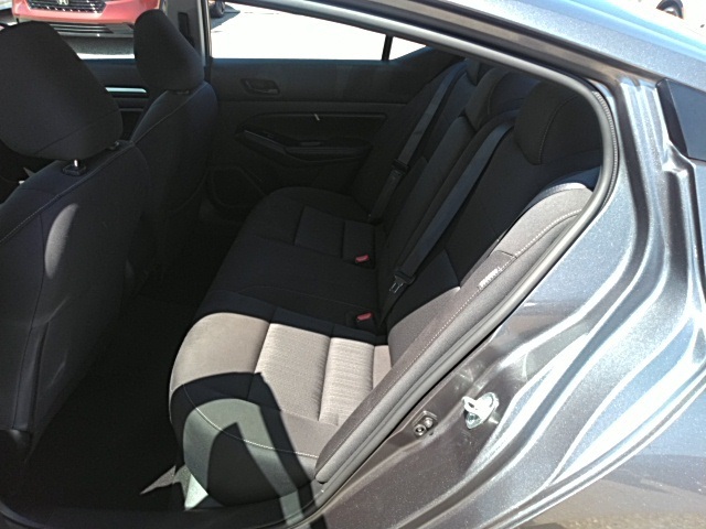 2023 Nissan Altima 2.5 SV photo 10