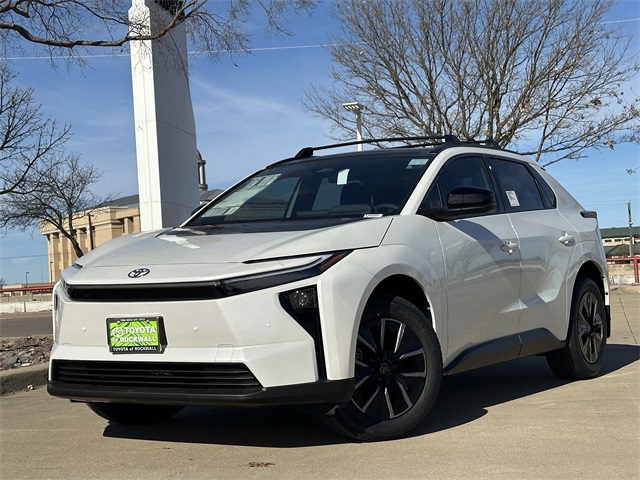 2026 Toyota bZ XLE's photo