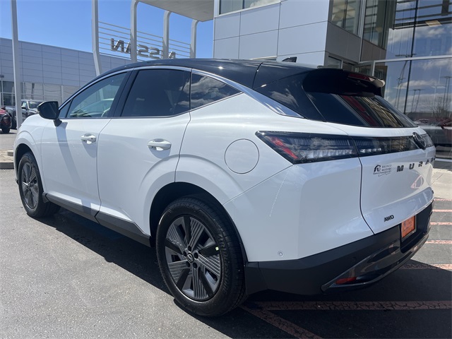 2025 Nissan Murano SL photo 3