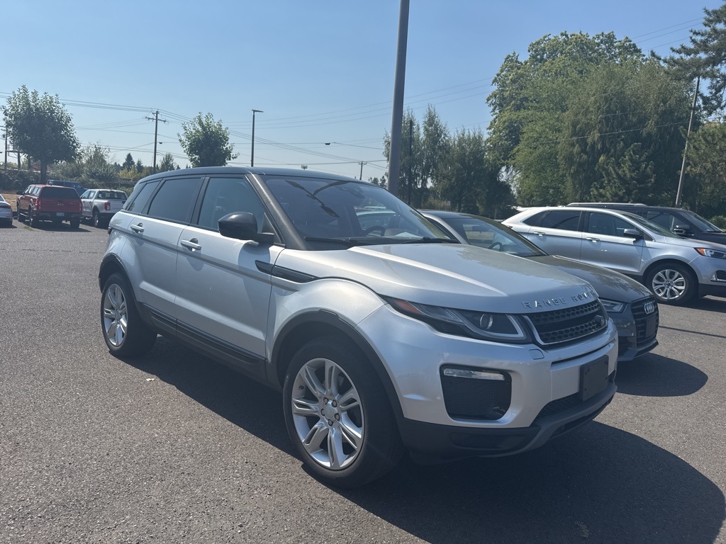 2017 Land Rover Range Rover Evoque SE photo 2