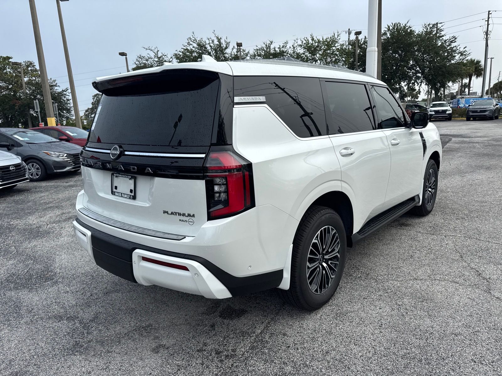 2026 Nissan Armada Platinum photo 2