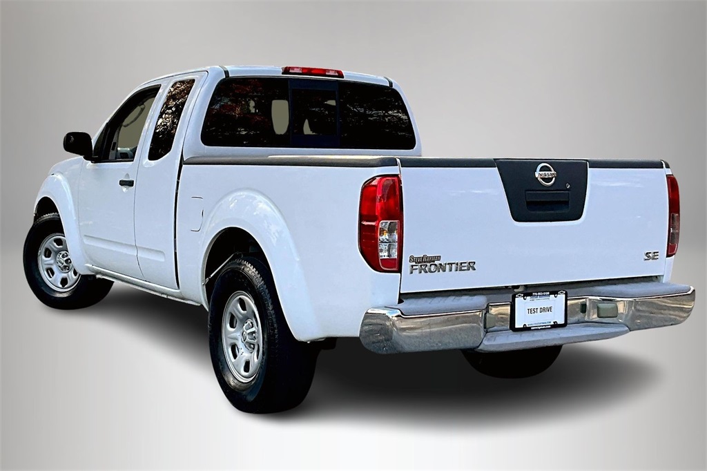 2010 Nissan Frontier SE photo 4