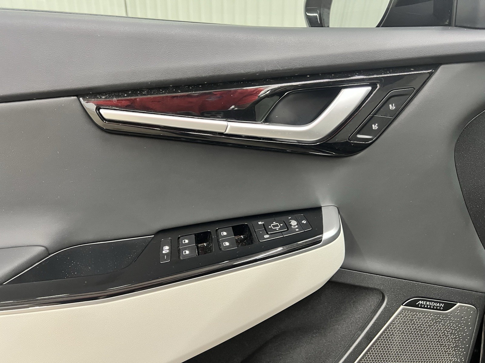 2024 Kia EV6 GT-Line photo 10