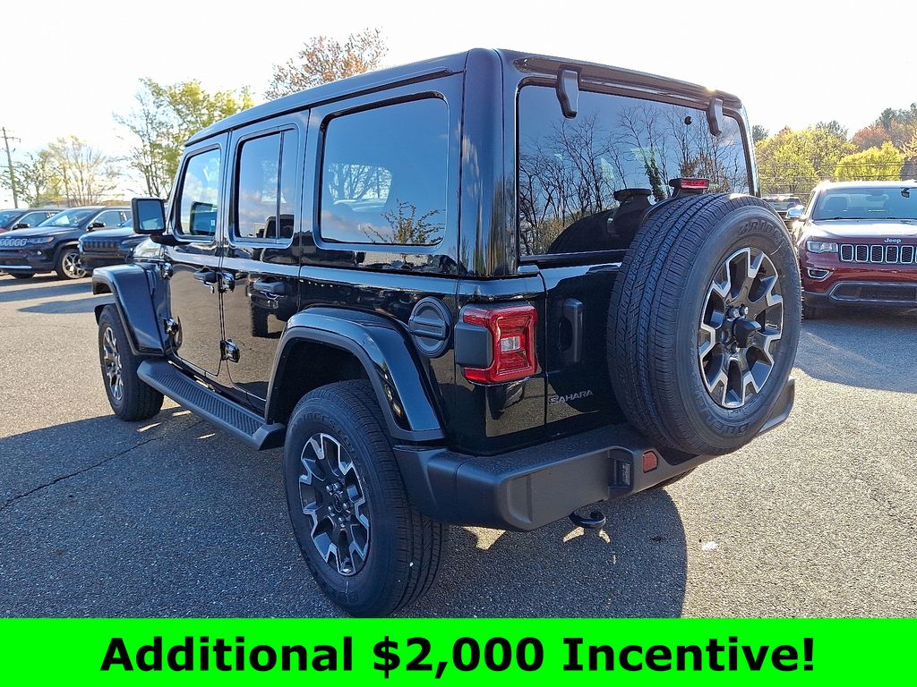 2025 Jeep Wrangler Sahara photo 3