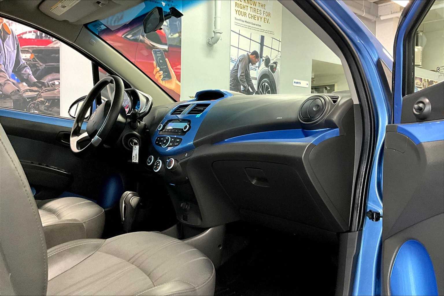 2014 Chevrolet Spark LS photo 13