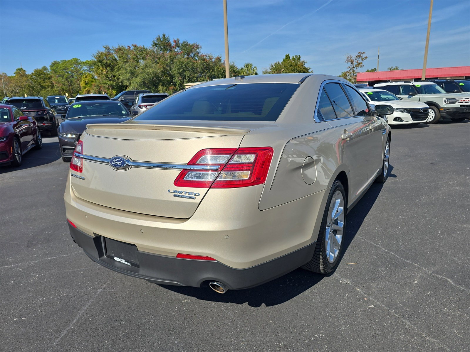 2018 Ford Taurus Limited photo 3