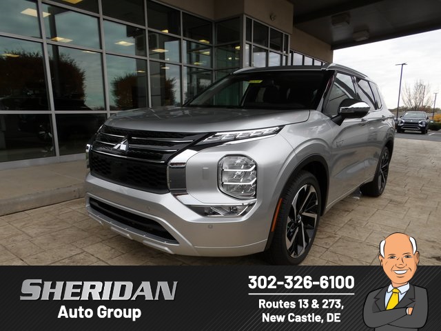 2025 Mitsubishi Outlander Plug-in Hybrid SEL's photo