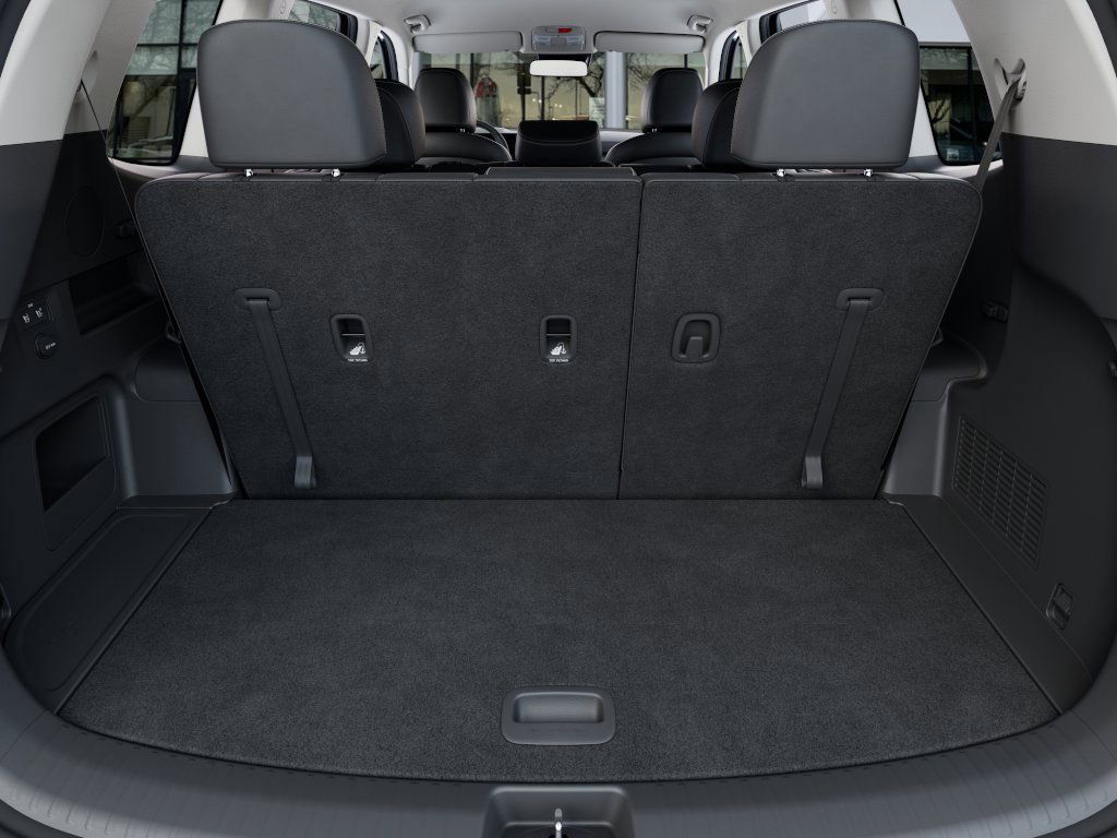 2025 Kia Telluride LX photo 16