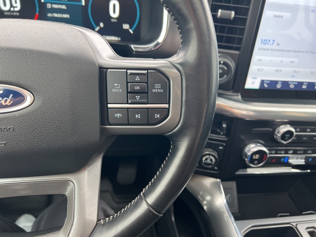 2021 Ford F-150 Lariat photo 14