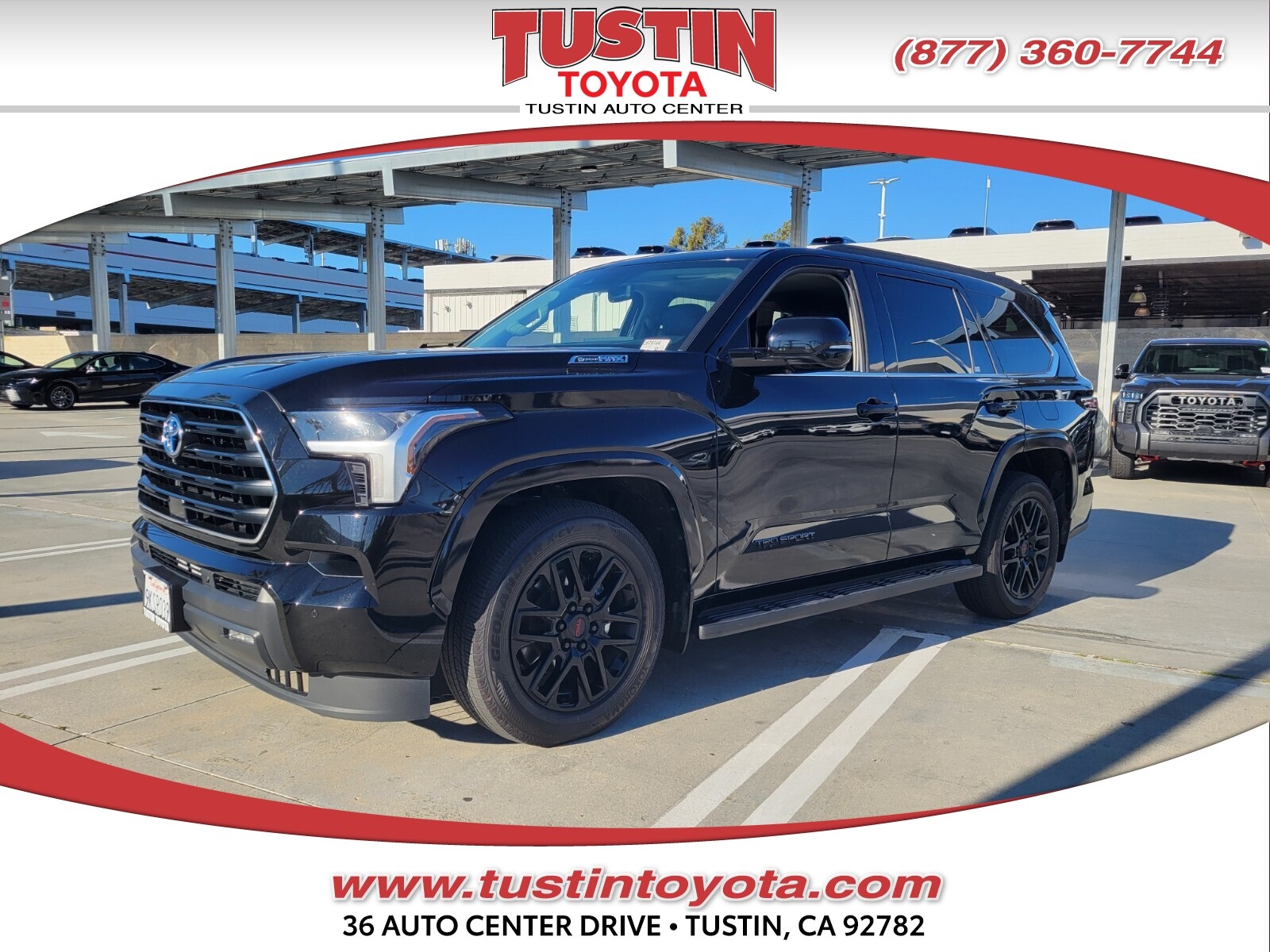 2024 Toyota Sequoia SR5's photo