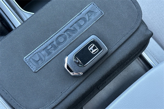 2019 Honda Accord EX photo 11