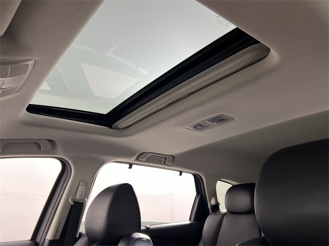 2022 Mazda CX-9 Touring photo 16