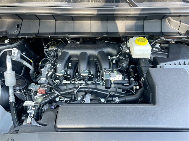 2025 Nissan Pathfinder SV photo 32