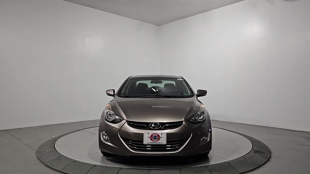 2013 Hyundai Elantra Limited photo 8