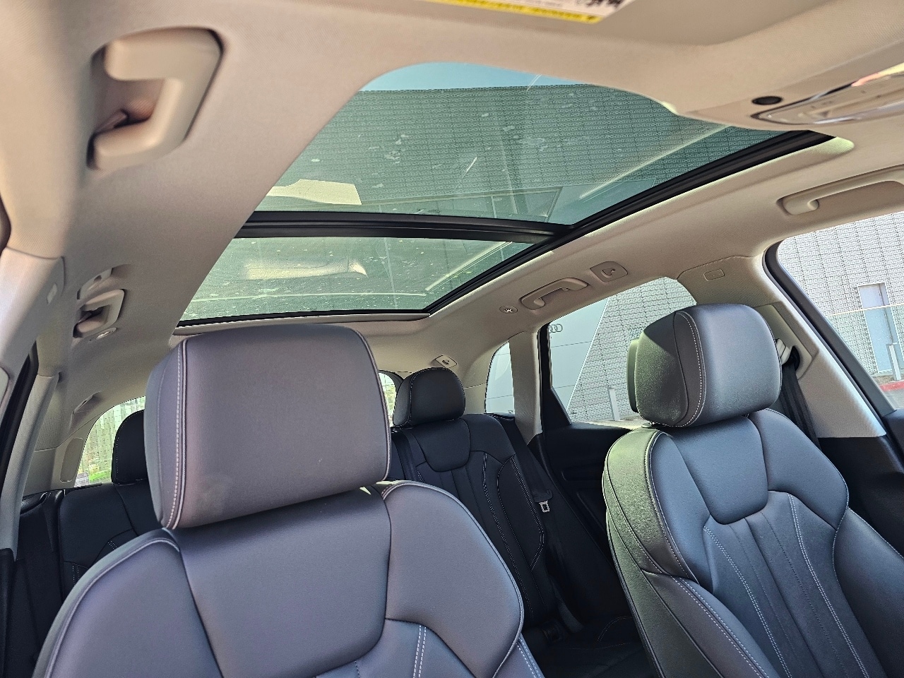 2025 Audi Q5 45 S line Premium Plus photo 3