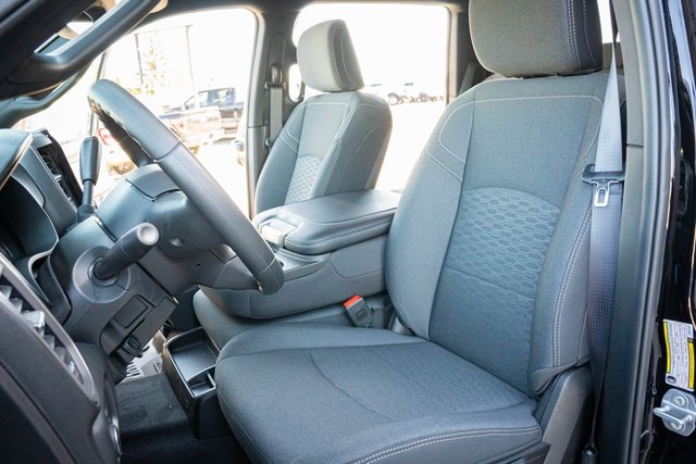2025 Ram 2500 Tradesman photo 12