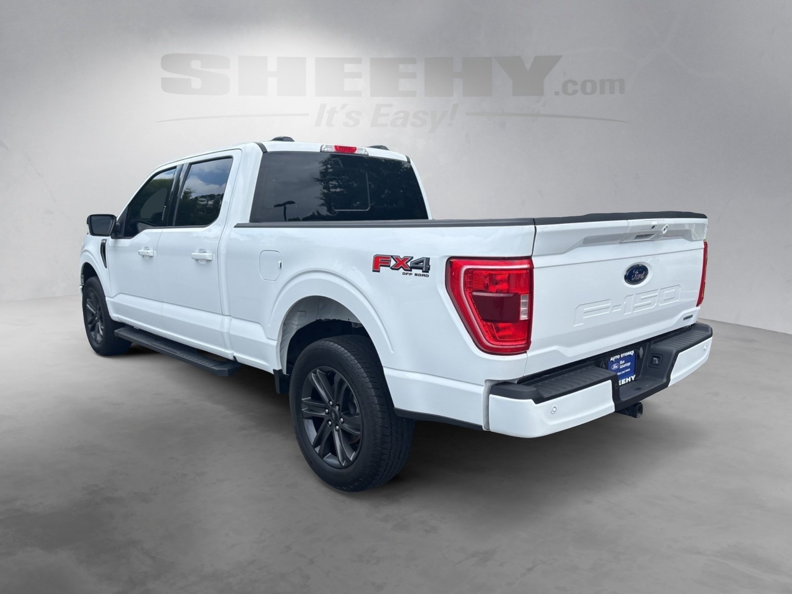 2023 Ford F-150 XLT photo 4