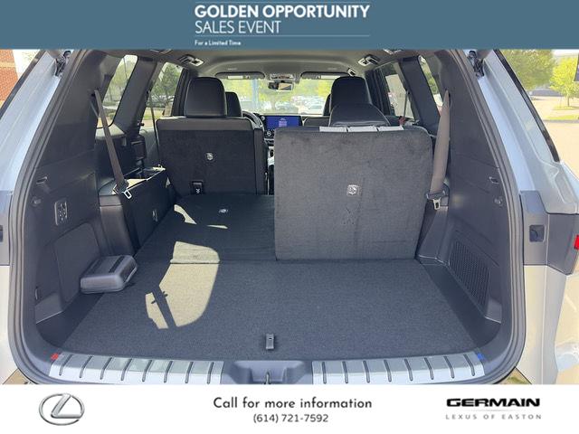 2025 Lexus TX 500h F SPORT Performance Premium photo 12