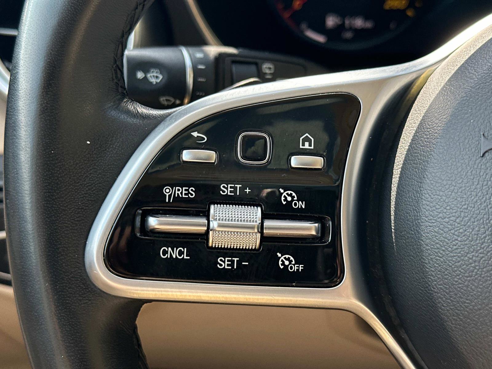 2022 Mercedes Benz GLC 300 4MATIC photo 16