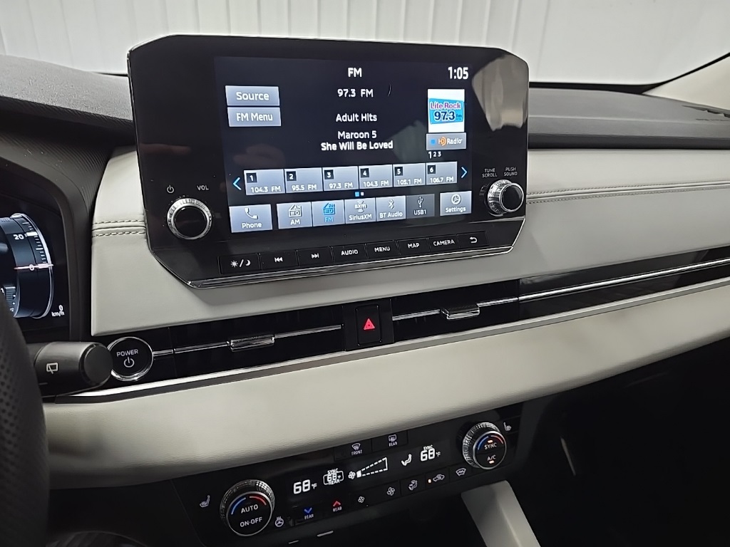 2023 Mitsubishi Outlander PHEV SEL photo 23