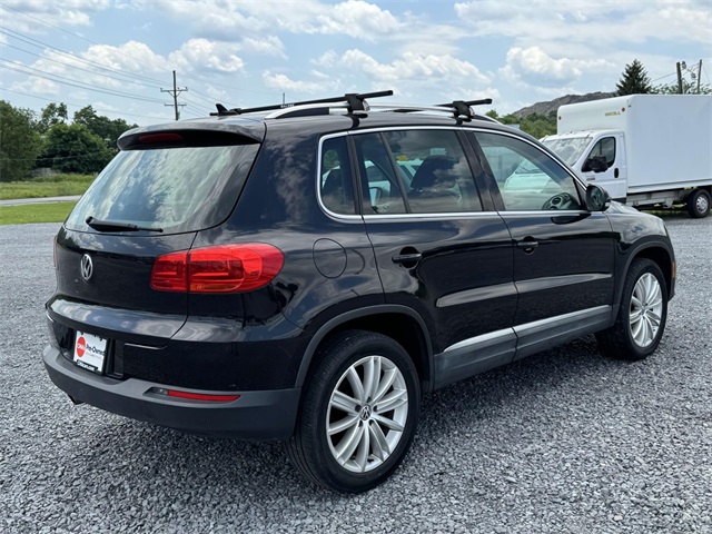 2012 Volkswagen Tiguan Sport photo 18