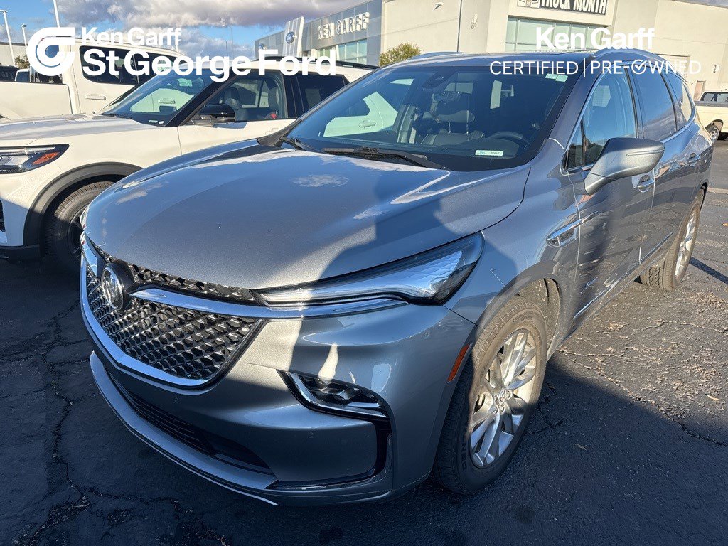 2023 Buick Enclave Avenir's photo
