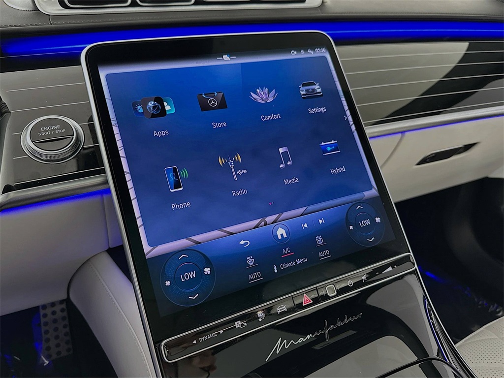 2024 Mercedes Benz S 580e 4MATIC photo 15