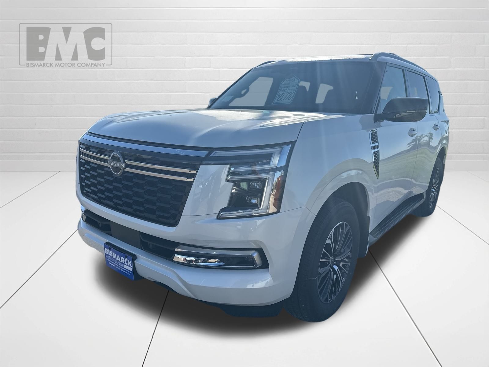 2026 Nissan Armada Platinum's photo