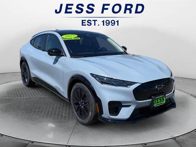 2025 Ford Mustang Mach-E Premium photo 7
