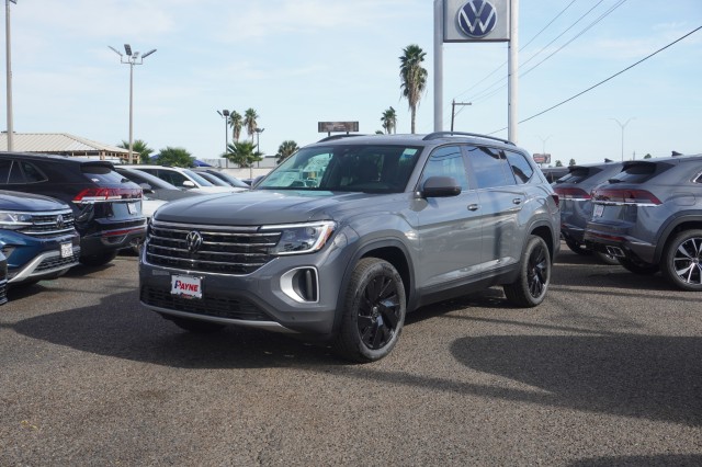 2026 Volkswagen Atlas SE w/Tech's photo