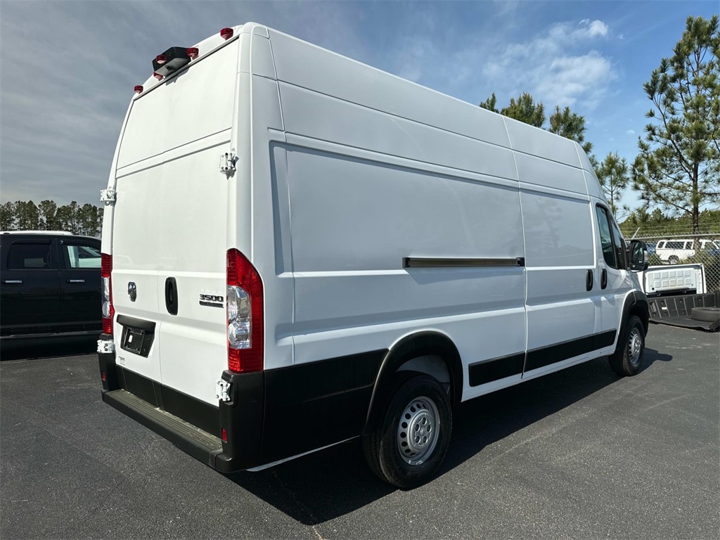 2024 Ram ProMaster 3500 photo 2
