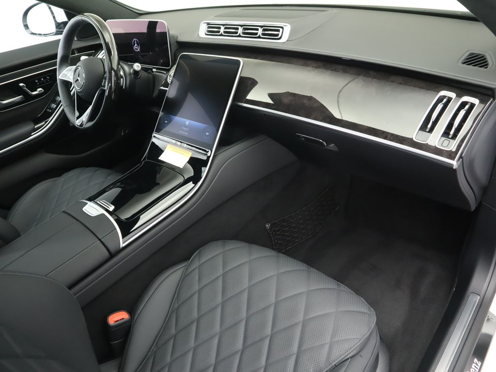 2025 Mercedes Benz S 580 4MATIC photo 19