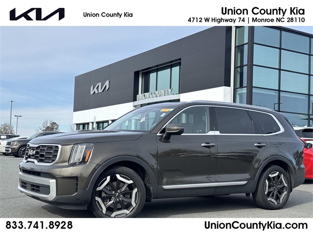2023 Kia Telluride S's photo