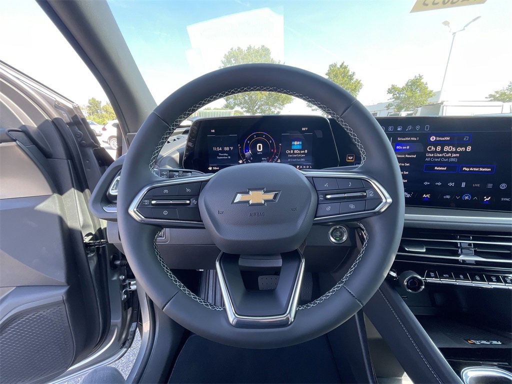 2026 Chevrolet Traverse photo 10