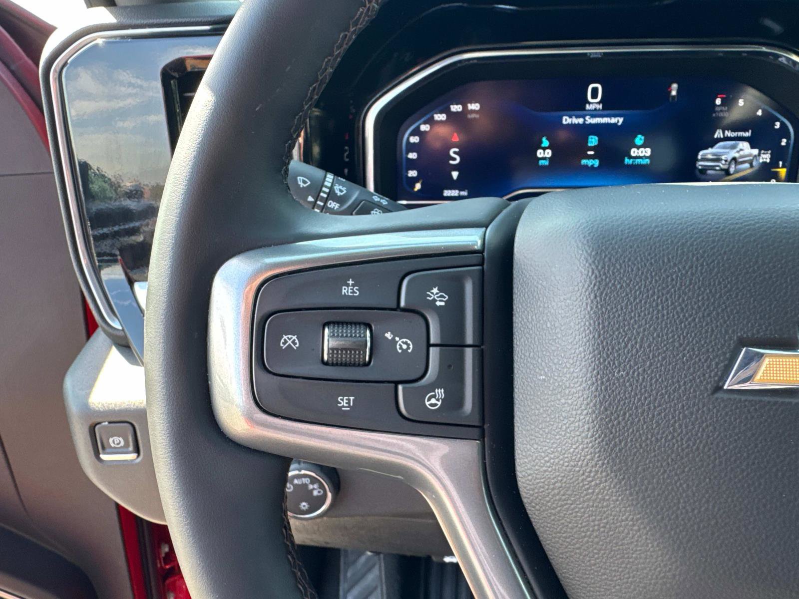 2025 Chevrolet Silverado 1500 LT photo 21