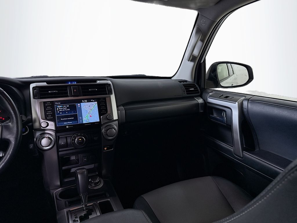 2024 Toyota 4Runner SR5 Premium photo 22
