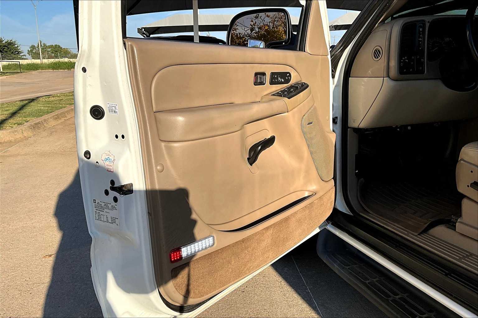 2005 Gmc Yukon XL SLT photo 19
