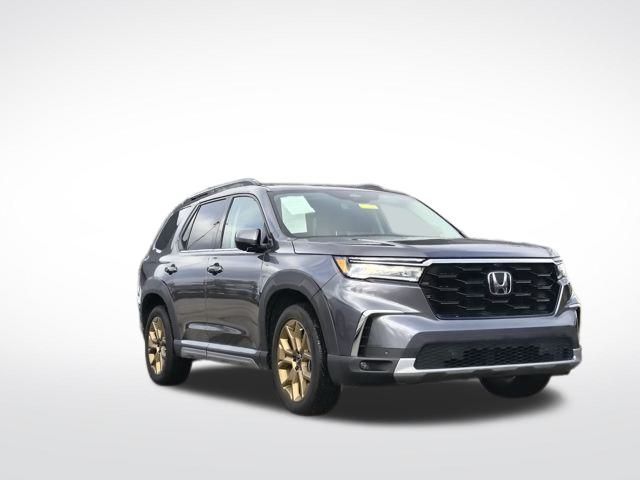 2023 Honda Pilot Elite's photo