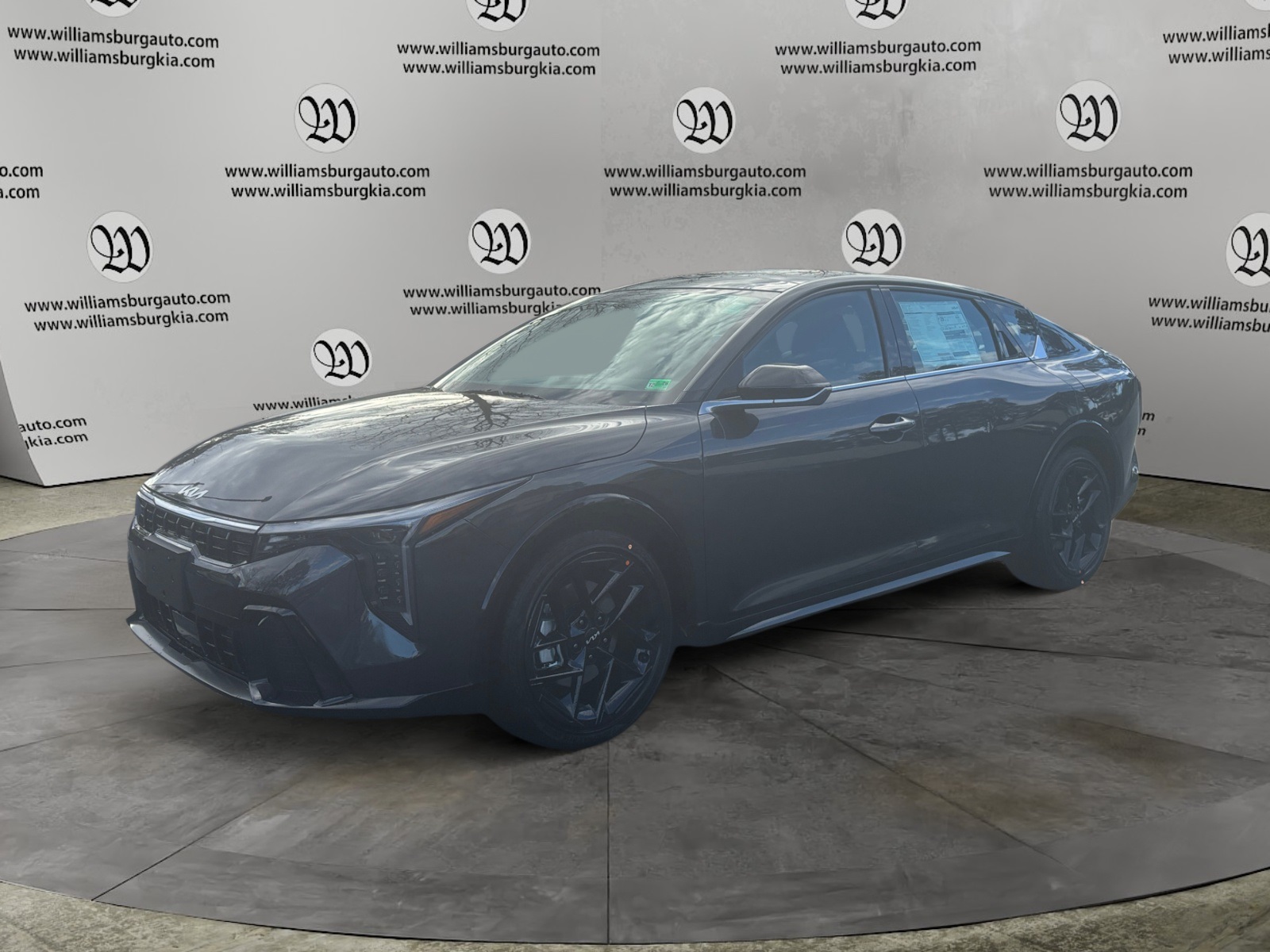 2025 Kia K4 GT-Line Turbo's photo