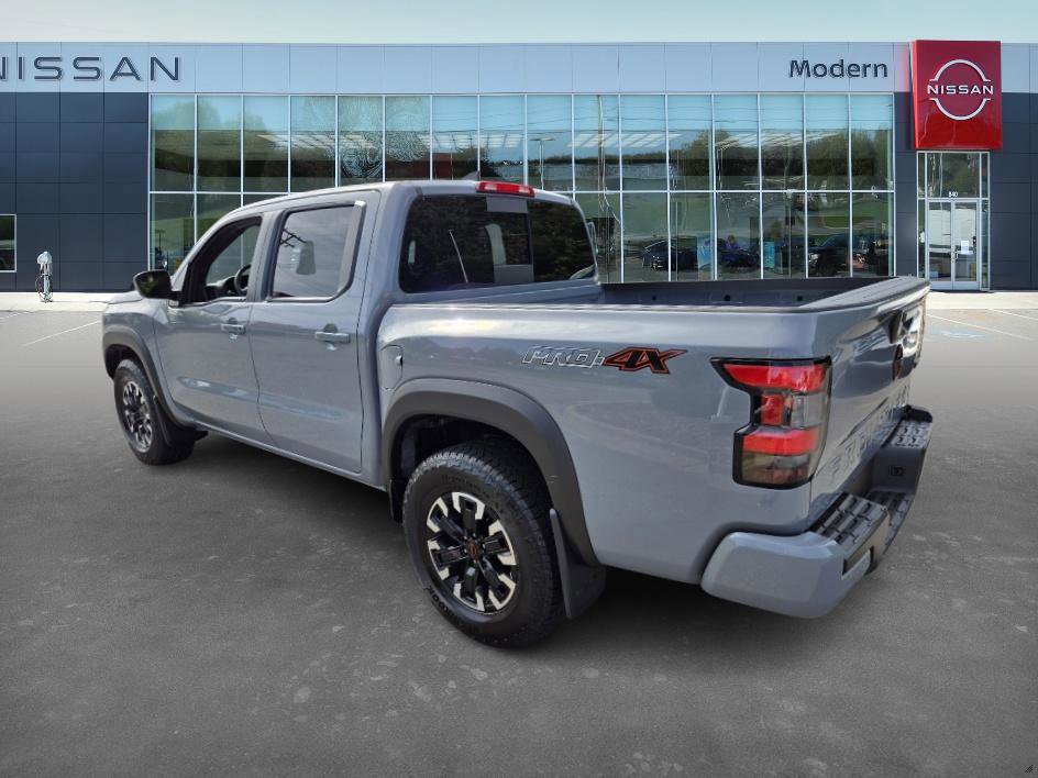 2024 Nissan Frontier PRO-4X photo 7