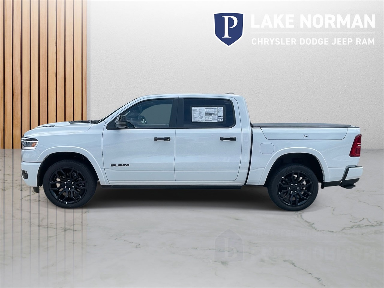 2025 Ram 1500 Limited photo 2