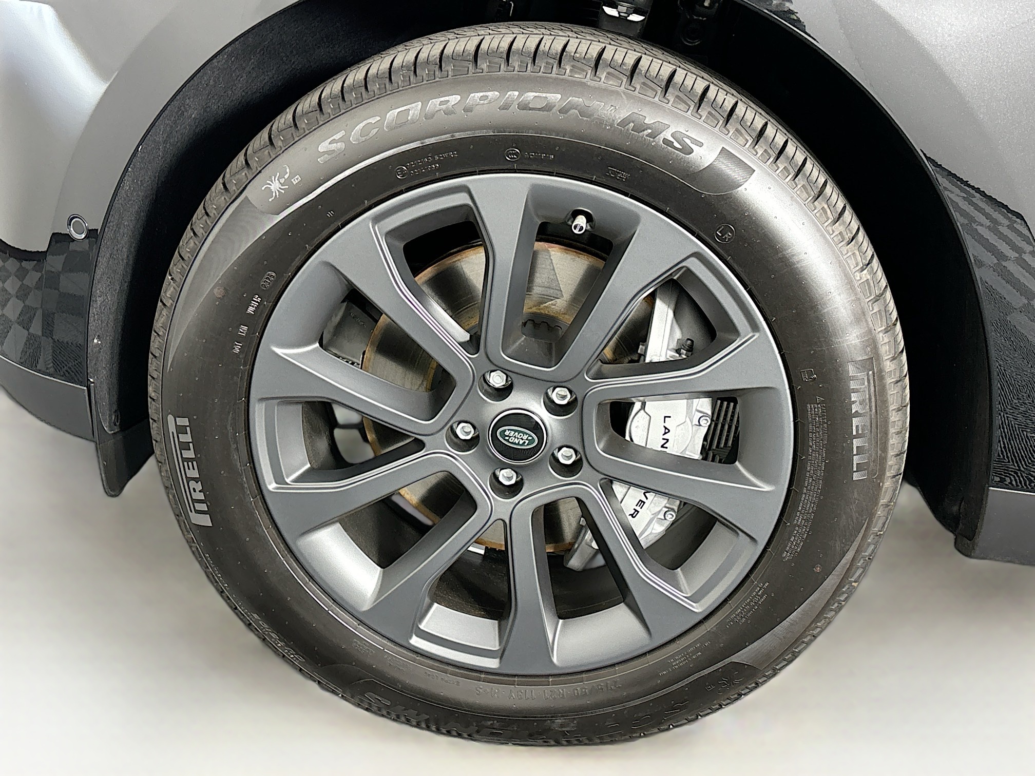 2025 Land Rover Range Rover Sport SE photo 27