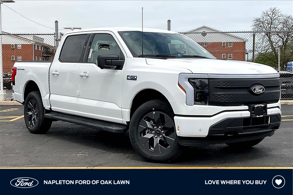 2025 Ford F-150 Lightning Flash's photo