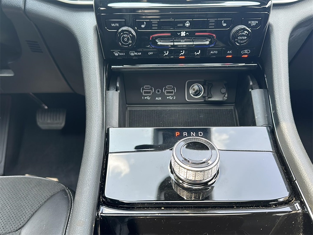 2023 Jeep Grand Cherokee Altitude photo 15