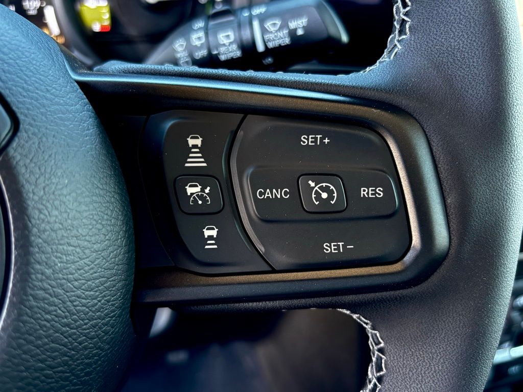 2025 Jeep Wrangler Willys 4xe photo 13