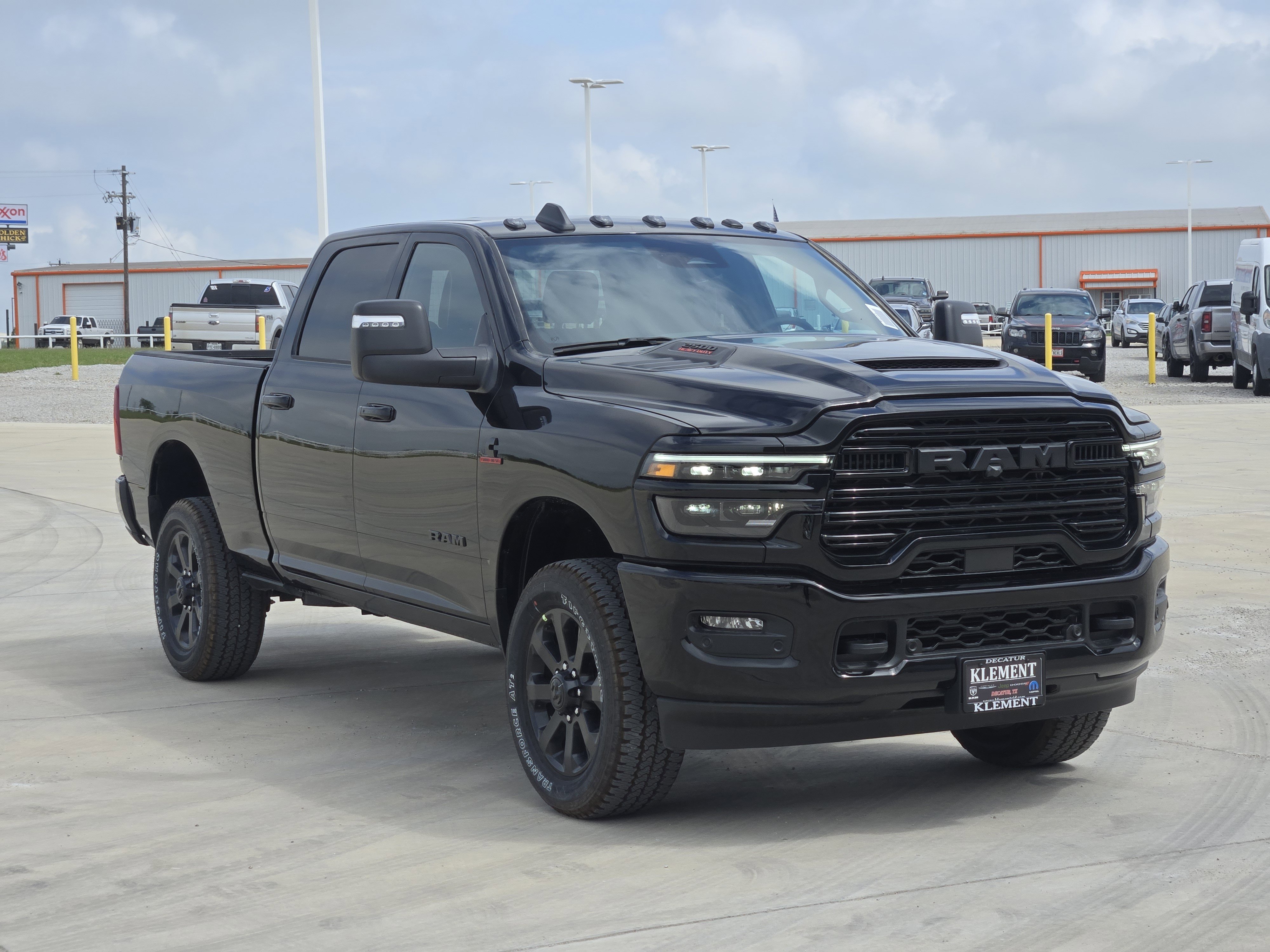 2025 Ram 2500 Laramie photo 2