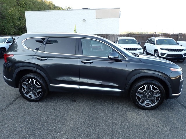 2023 Hyundai Santa Fe Limited photo 7